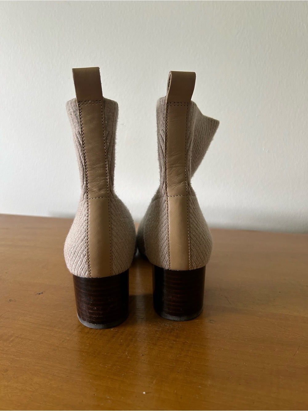 Everlane The Glove Boot Bone Sz 9 Women's Stretch Rib Knit Ankle Bootie Neutral - Picture 5 of 6